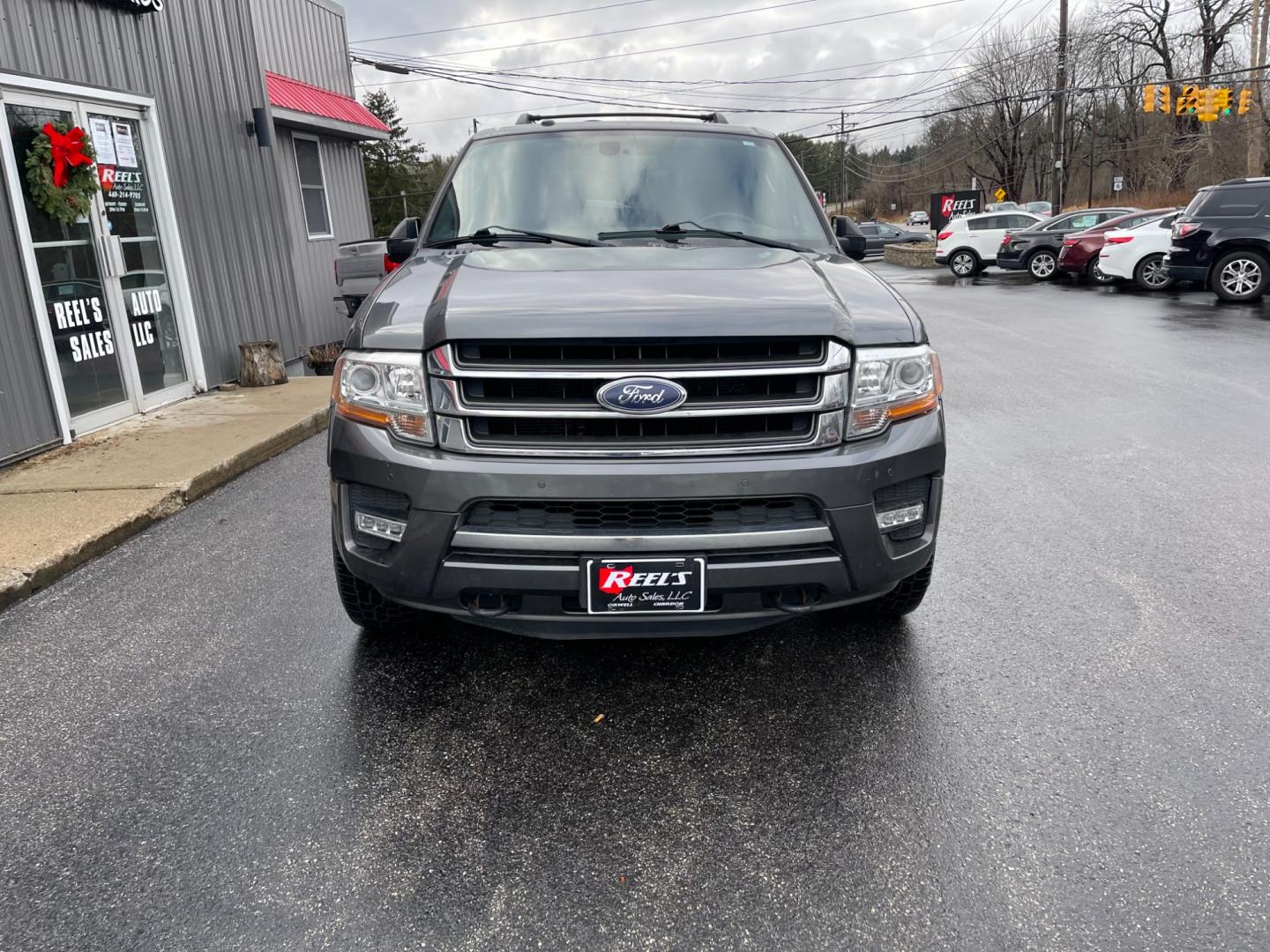 2015 Gray /Black Ford Expedition Limited 4WD (1FMJU2AT6FE) with an 3.5L V6 DOHC 24V TWIN TURBO engine, 6-Speed Automatic transmission, located at 547 E. Main St., Orwell, OH, 44076, (440) 437-5893, 41.535435, -80.847855 - Photo#1